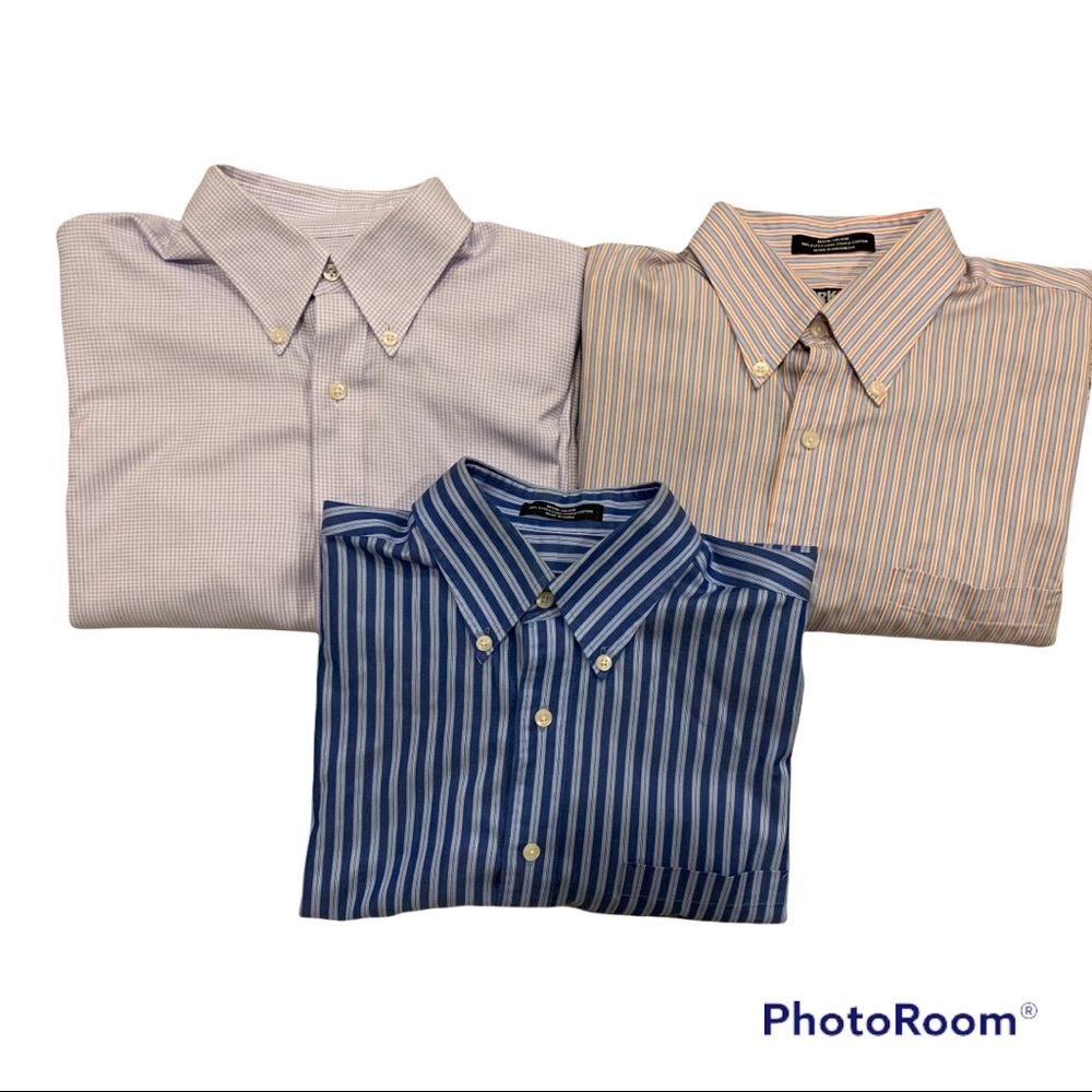 Bundle of 3 Kirkland Signature Men’s Button Down Collared Shirts Size M